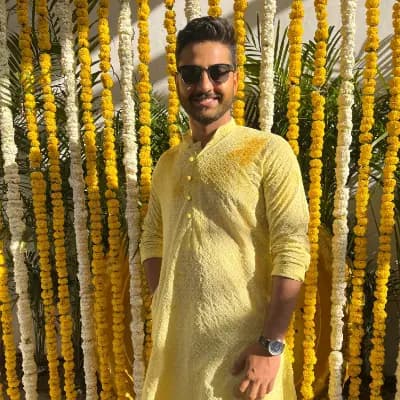 Harsh Parashar's photo